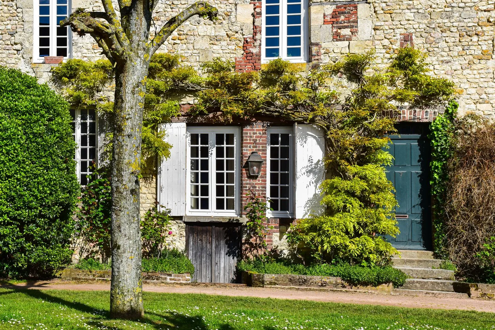 RM Artisan Peintre, Maçonnerie à Lunel-Viel